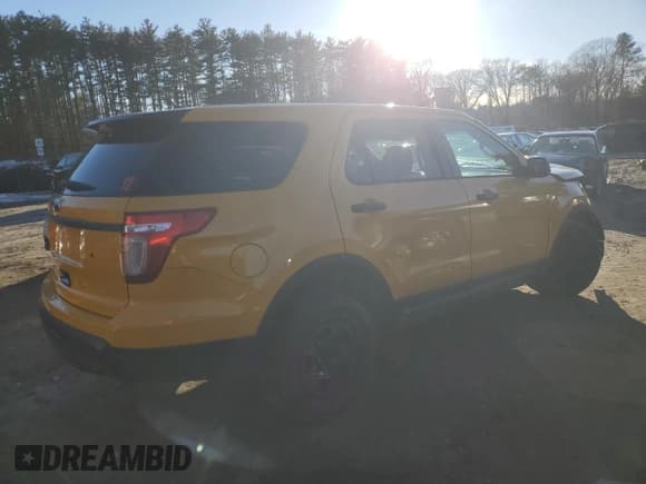 ✅ 2013 Ford Police Interceptor Utility • VIN: 1FM5K8AR5DGA38666 • Lot: 44069795. Wystawiony na Copart z przebiegiem Nie podano. Bezpłatny archiwum sprzedaży aukcyjnych z USA i szczegółowy raport historii pojazdu na DreamBid. Zdjęcie 3.