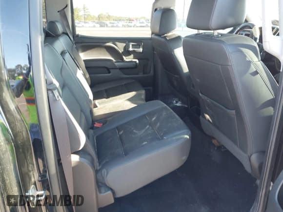 ✅ 2017 GMC Sierra 1500 SLT • VIN: 3GTU2NEJ9HG163733 • Lot: 43472082. Listed on IAAI with 142,828 mi. Free auction sales archive from the USA and detailed vehicle history report at DreamBid. Image 8.