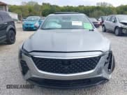 ✅ 2025 Cadillac CT5 Premium Luxury • VIN: 1G6DS5RK1S0113684 • Lot: 43453528. Wystawiony na IAAI z przebiegiem 8 085 mil. Bezpłatny archiwum sprzedaży aukcyjnych z USA i szczegółowy raport historii pojazdu na DreamBid. Zdjęcie 12.