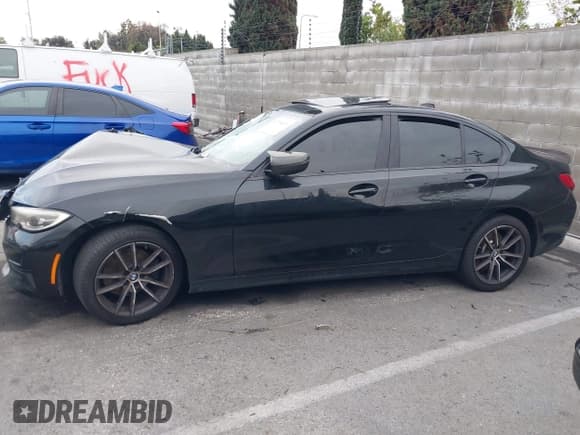 ✅ 2019 BMW 3 Series 330i • VIN: WBA5R1C50KFH25896 • Lot: 43706539. Listed on IAAI with Not provided. Free auction sales archive from the USA and detailed vehicle history report at DreamBid. Image 13.