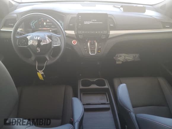 ✅ 2023 Honda Odyssey Sport • VIN: 5FNRL6H76PB044745 • Lot: 90727335. Wystawiony na Copart z przebiegiem 10 016 mil. Bezpłatny archiwum sprzedaży aukcyjnych z USA i szczegółowy raport historii pojazdu na DreamBid. Zdjęcie 8.