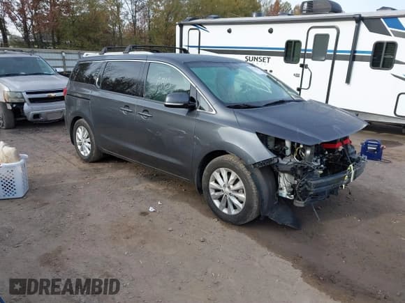 ✅ 2017 Kia Sedona EX • VIN: KNDMC5C12H6283052 • Lot: 40749961. Listed on IAAI with 146,996 mi. Free auction sales archive from the USA and detailed vehicle history report at DreamBid. Image 1.