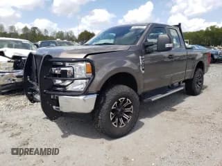 ✅ 2020 Ford F-250 XL • VIN: 1FT7X2BN5LEE72152 • Lot: 48145395. Listed on Copart with 20,757 mi. Free auction sales archive from the USA and detailed vehicle history report at DreamBid. Image 1.