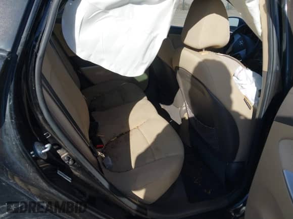 2013 Hyundai Accent GLS с VIN KMHCT4AE5DU559981, выставлен на аукционе IAAI как лот 43474198 с пробегом 174 262 миль миль и . История ставок и продаж доступна на DreamBid. Изображение 8.