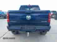 2020 Ram 1500 Big Horn z VIN 1C6SRFFTXLN108482, wystawiony jako IAAI lot #42850582 z przebiegiem 140 296 mil mil oraz . Historia ofert i sprzedaży dostępna na DreamBid. Obrazek 16.