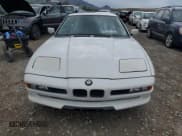 ✅ 1993 BMW 8 Series • VIN: WBAEG2326PCB74898 • Lot: 57274865. Wystawiony na Copart z przebiegiem 137 968 mil. Bezpłatny archiwum sprzedaży aukcyjnych z USA i szczegółowy raport historii pojazdu na DreamBid. Zdjęcie 7.