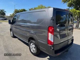 ✅ 2020 Ford Transit • VIN: 1FTBW1YG0LKA20885 • Lot: 80763175. Wystawiony na Copart z przebiegiem 38 374 mil. Bezpłatny archiwum sprzedaży aukcyjnych z USA i szczegółowy raport historii pojazdu na DreamBid. Zdjęcie 2.