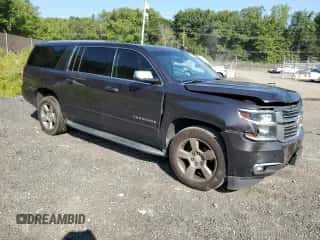 2017 Chevrolet Suburban Premier z VIN 1GNSKJKC2HR129663, wystawiony jako Copart lot #68574504 z przebiegiem 152 922 mil mil oraz Szkoda całkowita • Salvage title. Historia ofert i sprzedaży dostępna na DreamBid. Obrazek 4.