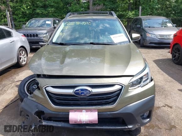 ✅ 2021 Subaru Outback Limited • VIN: 4S4BTANC3M3211539 • Lot: 42234090. Listed on IAAI with 62,190 mi. Free auction sales archive from the USA and detailed vehicle history report at DreamBid. Image 12.