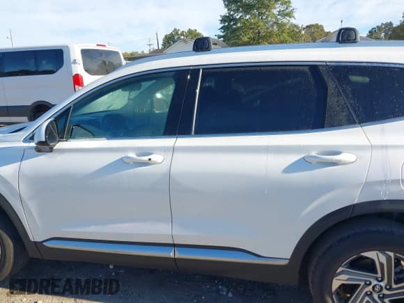 ✅ 2022 Hyundai Santa Fe SEL • VIN: 5NMS24AJ2NH455747 • Лот: 43516611. Опубликован ранее на IAAI с пробегом 17 562 миль. Бесплатный доступ к архиву аукционных продаж из США и подробный отчёт об истории автомобиля на DreamBid. Изображение 14.