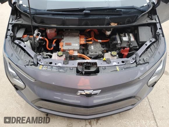 ✅ 2022 Chevrolet Bolt EV 1LT • VIN: 1G1FW6S03N4127908 • Lot: 54623695. Wystawiony na Copart z przebiegiem 63 638 mil. Bezpłatny archiwum sprzedaży aukcyjnych z USA i szczegółowy raport historii pojazdu na DreamBid. Zdjęcie 11.