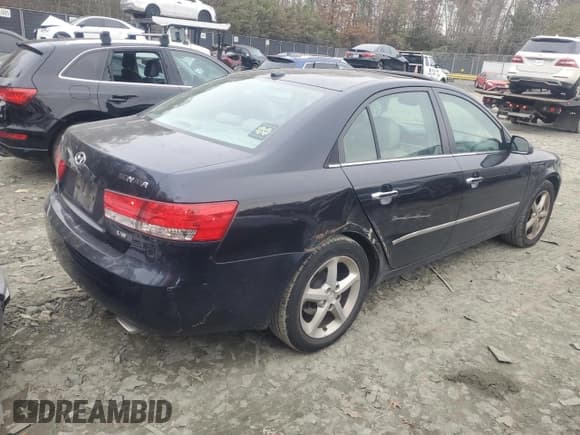 ✅ 2008 Hyundai Sonata SE • VIN: 5NPEU46F28H320903 • Лот: 81566834. Опубликован ранее на Copart с пробегом 88 166 миль. Бесплатный доступ к архиву аукционных продаж из США и подробный отчёт об истории автомобиля на DreamBid. Изображение 3.