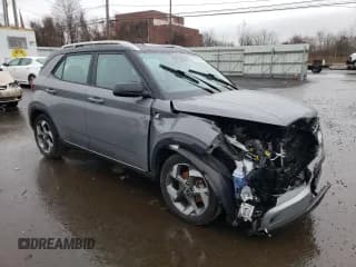 ✅ 2022 Hyundai Venue SEL • VIN: KMHRC8A33NU165994 • Lot: 81806334. Listed on Copart with 36,935 mi. Free auction sales archive from the USA and detailed vehicle history report at DreamBid. Image 4.