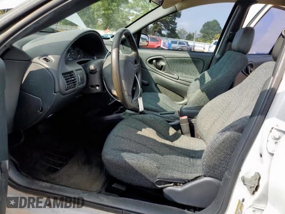 ✅ 2004 Chevrolet Cavalier • VIN: 1G1JC52F847282355 • Lot: 90481585. Listed on Copart with 82,895 mi. Free auction sales archive from the USA and detailed vehicle history report at DreamBid. Image 7.