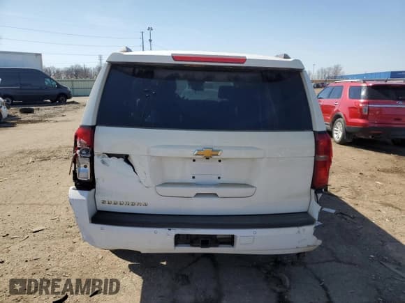 ✅ 2018 Chevrolet Suburban LT • VIN: 1GNSKHKCXJR115671 • Lot: 48954845. Wystawiony na Copart z przebiegiem 112 962 mil. Bezpłatny archiwum sprzedaży aukcyjnych z USA i szczegółowy raport historii pojazdu na DreamBid. Zdjęcie 6.
