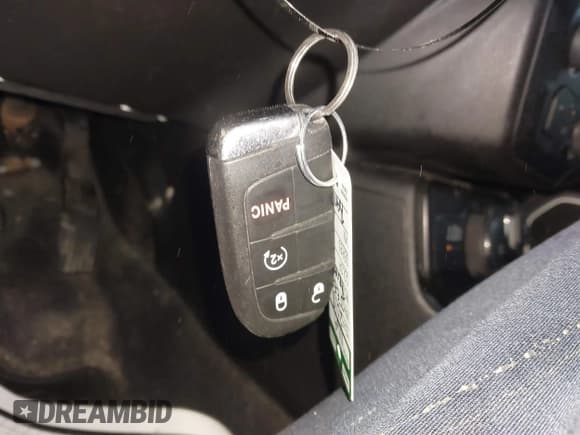 ✅ 2018 Jeep Renegade Altitude • VIN: ZACCJBBB1JPH83863 • Лот: 41918822. Опубликован ранее на IAAI с пробегом 75 794 миль. Бесплатный доступ к архиву аукционных продаж из США и подробный отчёт об истории автомобиля на DreamBid. Изображение 11.