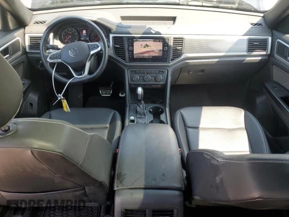 ✅ 2021 Volkswagen Atlas SE • VIN: 1V2RE2CA4MC201590 • Lot: 66309855. Listed on Copart with 107,660 mi. Free auction sales archive from the USA and detailed vehicle history report at DreamBid. Image 8.