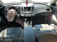 ✅ 2017 Chevrolet Impala Premier • VIN: 2G1145S34H9189985 • Лот: 68315384. Опубликован ранее на Copart с пробегом 193 556 миль. Бесплатный доступ к архиву аукционных продаж из США и подробный отчёт об истории автомобиля на DreamBid. Изображение 8.