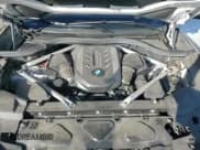 ✅ 2021 BMW X5 M50i • VIN: 5UXJU4C09M9F51610 • Лот: 90332155. Опубликован ранее на Copart с пробегом 32 915 миль. Бесплатный доступ к архиву аукционных продаж из США и подробный отчёт об истории автомобиля на DreamBid. Изображение 15.