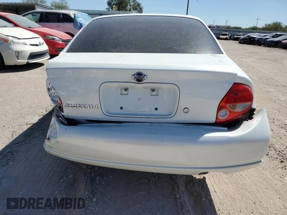 ✅ 2000 Nissan Maxima GXE • VIN: JN1CA31D1YT531301 • Lot: 72937434. Wystawiony na Copart z przebiegiem Nie podano. Bezpłatny archiwum sprzedaży aukcyjnych z USA i szczegółowy raport historii pojazdu na DreamBid. Zdjęcie 6.