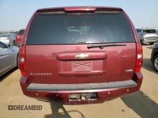 ✅ 2008 Chevrolet Suburban LTZ • VIN: 3GNFK16378G134899 • Lot: 64691114. Wystawiony na Copart z przebiegiem 255 400 mil. Bezpłatny archiwum sprzedaży aukcyjnych z USA i szczegółowy raport historii pojazdu na DreamBid. Zdjęcie 6.