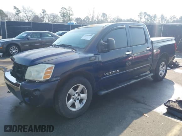 ✅ 2006 Nissan Titan SE • VIN: 1N6BA07A96N568227 • Lot: 41489899. Wystawiony na IAAI z przebiegiem 337 201 mil. Bezpłatny archiwum sprzedaży aukcyjnych z USA i szczegółowy raport historii pojazdu na DreamBid. Zdjęcie 2.