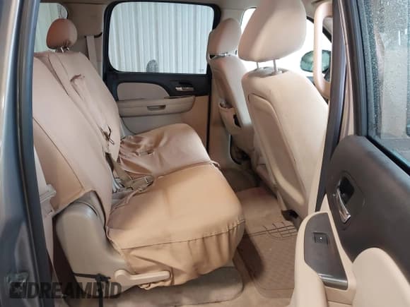 ✅ 2007 Chevrolet Suburban LT • VIN: 1GNFK16357J254729 • Lot: 41542483. Listed on IAAI with 95,604 mi. Free auction sales archive from the USA and detailed vehicle history report at DreamBid. Image 8.