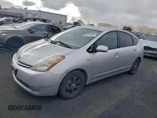 ✅ 2008 Toyota Prius • VIN: JTDKB20U883431732 • Lot: 93679245. Listed on Copart with 240,189 mi. Free auction sales archive from the USA and detailed vehicle history report at DreamBid. Image 1.