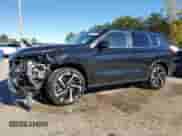 2024 Mitsubishi Outlander SE z VIN JA4J3VA82RZ044128, wystawiony jako Copart lot #90986235 z przebiegiem 36 953 mil mil oraz Czysty tytuł • Clean title. Historia ofert i sprzedaży dostępna na DreamBid. Obrazek 1.