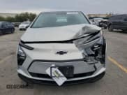 ✅ 2023 Chevrolet Bolt EV 1LT • VIN: 1G1FW6S00P4192427 • Lot: 83996915. Listed on Copart with 58,607 mi. Free auction sales archive from the USA and detailed vehicle history report at DreamBid. Image 5.