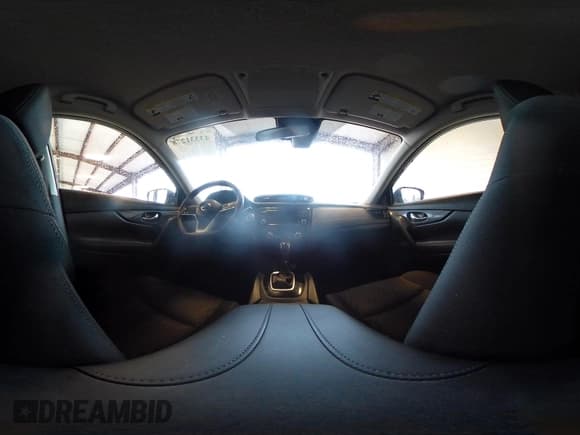 ✅ 2019 Nissan Rogue SV • VIN: KNMAT2MV2KP558570 • Lot: 43331278. Wystawiony na IAAI z przebiegiem 101 630 mil. Bezpłatny archiwum sprzedaży aukcyjnych z USA i szczegółowy raport historii pojazdu na DreamBid. Zdjęcie 18.