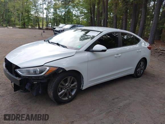 ✅ 2018 Hyundai Elantra SEL • VIN: 5NPD84LFXJH324577 • Lot: 43319119. Listed on IAAI with 145,110 mi. Free auction sales archive from the USA and detailed vehicle history report at DreamBid. Image 20.