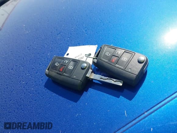 ✅ 2024 Volkswagen Jetta S • VIN: 3VW5M7BU4RM066898 • Lot: 43109701. Wystawiony na IAAI z przebiegiem 18 550 mil. Bezpłatny archiwum sprzedaży aukcyjnych z USA i szczegółowy raport historii pojazdu na DreamBid. Zdjęcie 11.