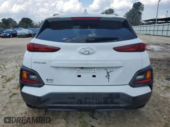 ✅ 2021 Hyundai Kona SEL Plus • VIN: KM8K62AA3MU661946 • Лот: 67280554. Опубликован ранее на Copart с пробегом Не указан. Бесплатный доступ к архиву аукционных продаж из США и подробный отчёт об истории автомобиля на DreamBid. Изображение 6.