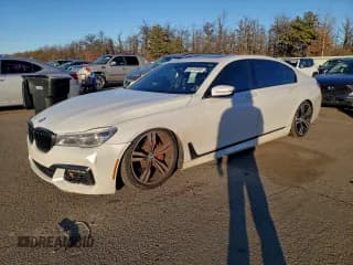 ✅ 2016 BMW 7 Series 750i xDrive • VIN: WBA7F2C55GG419833 • Лот: 95578545. Опубликован ранее на Copart с пробегом 139 771 миль. Бесплатный доступ к архиву аукционных продаж из США и подробный отчёт об истории автомобиля на DreamBid. Изображение 1.