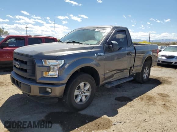 ✅ 2016 Ford F-150 XL • VIN: 1FTMF1EP4GKF40543 • Lot: 52548805. Wystawiony na Copart z przebiegiem 75 867 mil. Bezpłatny archiwum sprzedaży aukcyjnych z USA i szczegółowy raport historii pojazdu na DreamBid. Zdjęcie 1.