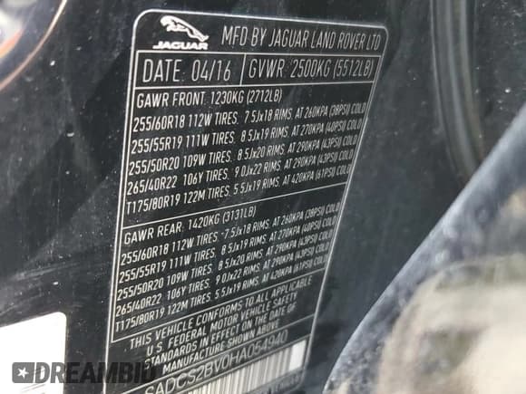 ✅ 2017 Jaguar F-Pace 35t • VIN: SADCS2BV0HA054940 • Lot: 81785905. Wystawiony na Copart z przebiegiem 100 109 mil. Bezpłatny archiwum sprzedaży aukcyjnych z USA i szczegółowy raport historii pojazdu na DreamBid. Zdjęcie 13.