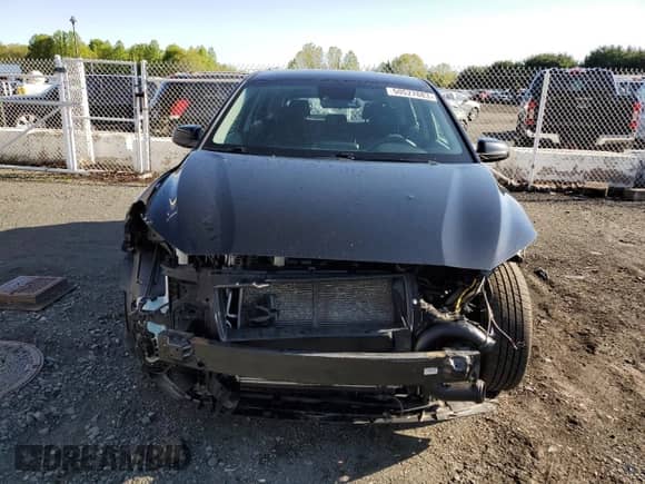 2019 Hyundai Kona SE z VIN KM8K1CAA4KU365304, wystawiony jako Copart lot #50527683 z przebiegiem 66 037 mil mil oraz . Historia ofert i sprzedaży dostępna na DreamBid. Obrazek 5.