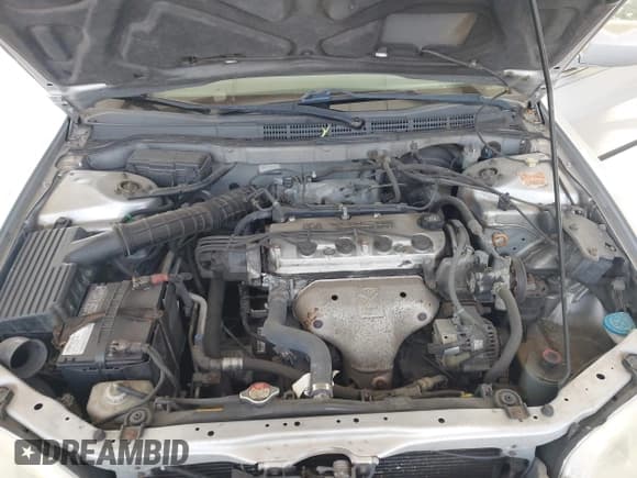 ✅ 1999 Honda Accord LX • VIN: JHMCG5548XC052405 • Лот: 42726332. Опубликован ранее на IAAI с пробегом 297 274 миль. Бесплатный доступ к архиву аукционных продаж из США и подробный отчёт об истории автомобиля на DreamBid. Изображение 10.