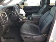 ✅ 2022 Chevrolet Silverado 1500 LT Trail Boss • VIN: 1GCPYFEL8NZ134139 • Lot: 87380545. Wystawiony na Copart z przebiegiem 33 312 mil. Bezpłatny archiwum sprzedaży aukcyjnych z USA i szczegółowy raport historii pojazdu na DreamBid. Zdjęcie 7.