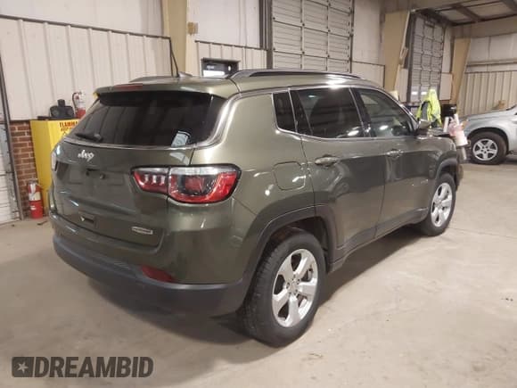 ✅ 2019 Jeep Compass Latitude • VIN: 3C4NJCBB2KT851399 • Лот: 41608262. Опубликован ранее на IAAI с пробегом 113 553 миль. Бесплатный доступ к архиву аукционных продаж из США и подробный отчёт об истории автомобиля на DreamBid. Изображение 4.