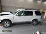 ✅ 2008 Ford Explorer XLT • VIN: 1FMEU73E08UB34906 • Lot: 43551432. Wystawiony na IAAI z przebiegiem 244 827 mil. Bezpłatny archiwum sprzedaży aukcyjnych z USA i szczegółowy raport historii pojazdu na DreamBid. Zdjęcie 15.