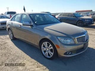 ✅ 2009 Mercedes-Benz C 300 Sport • VIN: WDDGF81X69R076392 • Lot: 43675604. Wystawiony na IAAI z przebiegiem 94 555 mil. Bezpłatny archiwum sprzedaży aukcyjnych z USA i szczegółowy raport historii pojazdu na DreamBid. Zdjęcie 1.