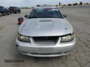 ✅ 2001 Ford Mustang GT Deluxe • VIN: 1FAFP42X81F229392 • Lot: 81474935. Listed on Copart with 116,702 mi. Free auction sales archive from the USA and detailed vehicle history report at DreamBid. Image 5.