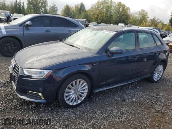 ✅ 2017 Audi A3 e-tron Sportback Premium • VIN: WAUUPBFF1HA036741 • Lot: 87309805. Listed on Copart with 52,342 mi. Free auction sales archive from the USA and detailed vehicle history report at DreamBid. Image 1.