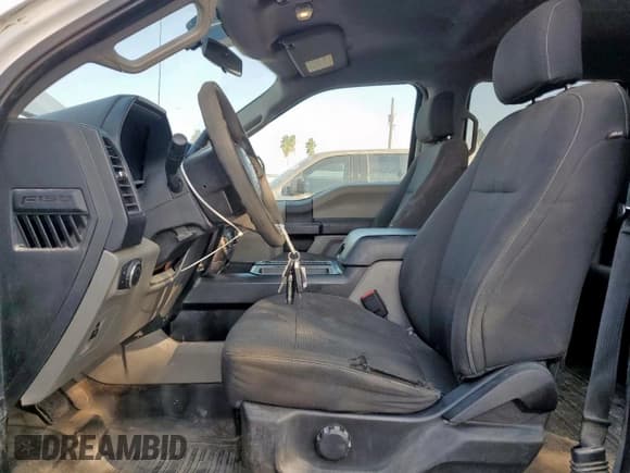 ✅ 2017 Ford F-150 XL • VIN: 1FTEW1CP8HKC53313 • Lot: 93287535. Listed on Copart with 180,808 mi. Free auction sales archive from the USA and detailed vehicle history report at DreamBid. Image 7.