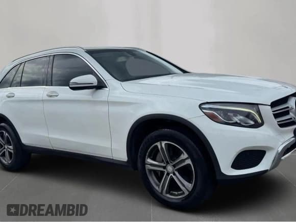 ✅ 2017 Mercedes-Benz GLC 300 • VIN: WDC0G4KB4HF139391 • Lot: 92728205. Wystawiony na Copart z przebiegiem 127 721 mil. Bezpłatny archiwum sprzedaży aukcyjnych z USA i szczegółowy raport historii pojazdu na DreamBid. Zdjęcie 1.