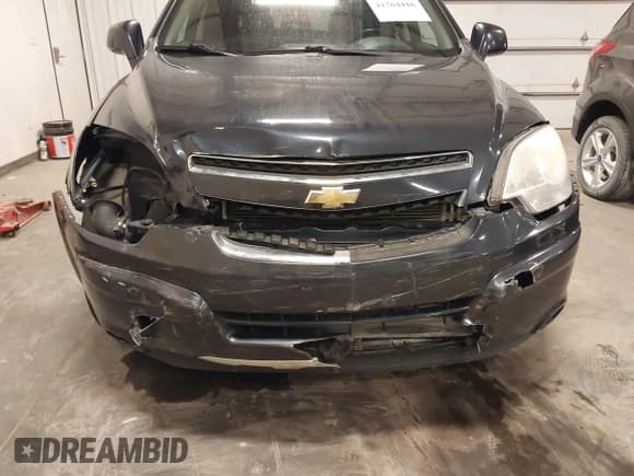✅ 2014 Chevrolet Captiva Sport LTZ • VIN: 3GNAL4EK8ES592607 • Lot: 41764416. Wystawiony na IAAI z przebiegiem 133 779 mil. Bezpłatny archiwum sprzedaży aukcyjnych z USA i szczegółowy raport historii pojazdu na DreamBid. Zdjęcie 6.