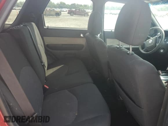 ✅ 2010 Mercury Mariner • VIN: 4M2CN9B71AKJ05093 • Лот: 66484105. Опубликован ранее на Copart с пробегом Не указан. Бесплатный доступ к архиву аукционных продаж из США и подробный отчёт об истории автомобиля на DreamBid. Изображение 11.