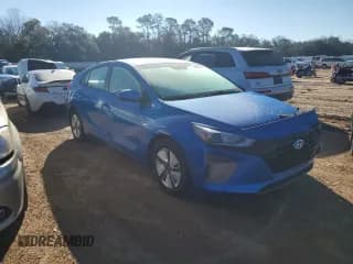 ✅ 2017 Hyundai Ioniq Blue • VIN: KMHC65LC7HU035570 • Lot: 46593515. Wystawiony na Copart z przebiegiem 53 449 mil. Bezpłatny archiwum sprzedaży aukcyjnych z USA i szczegółowy raport historii pojazdu na DreamBid. Zdjęcie 4.